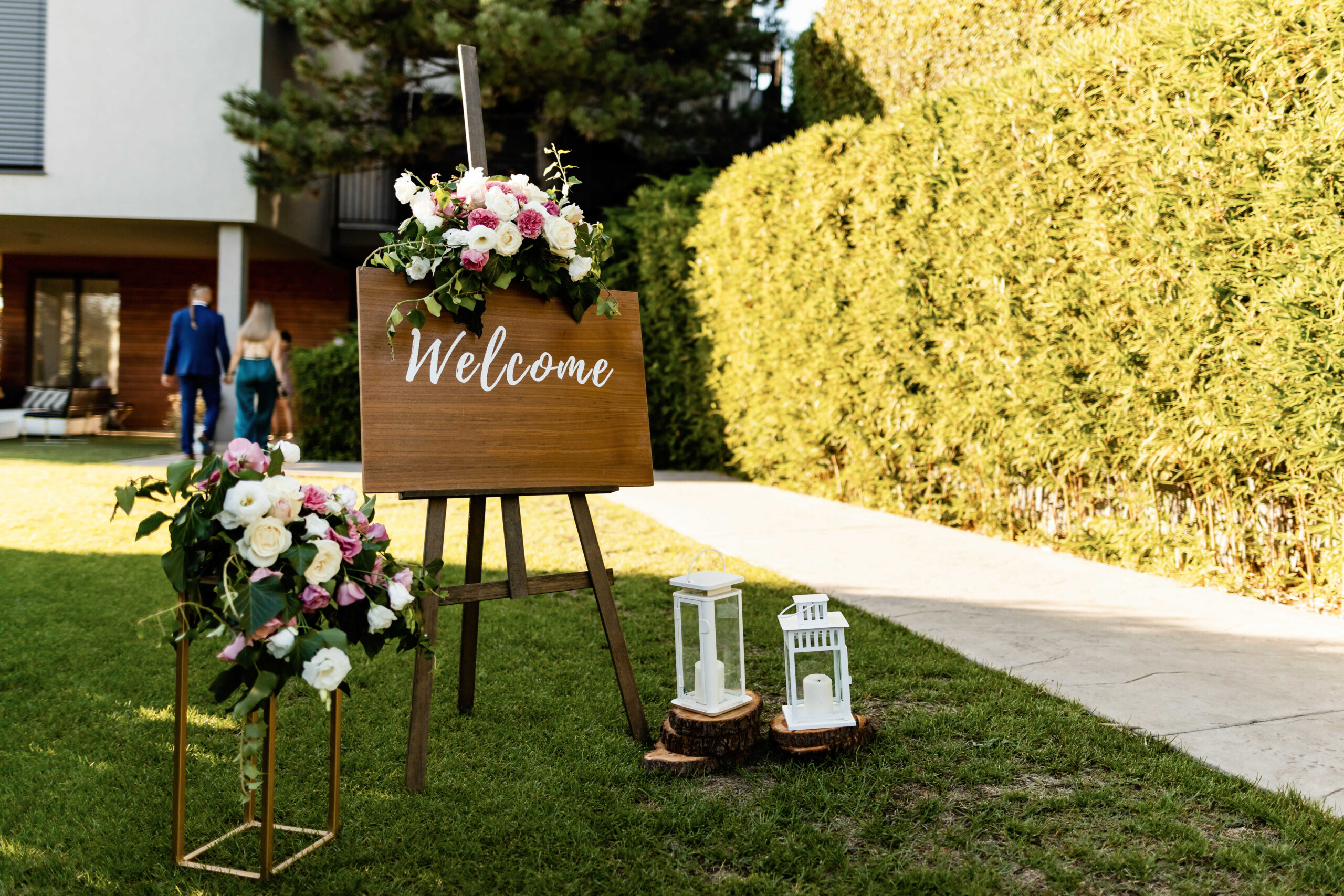 Coole Willkommensschild Hochzeit- Spaß und Begeisterung