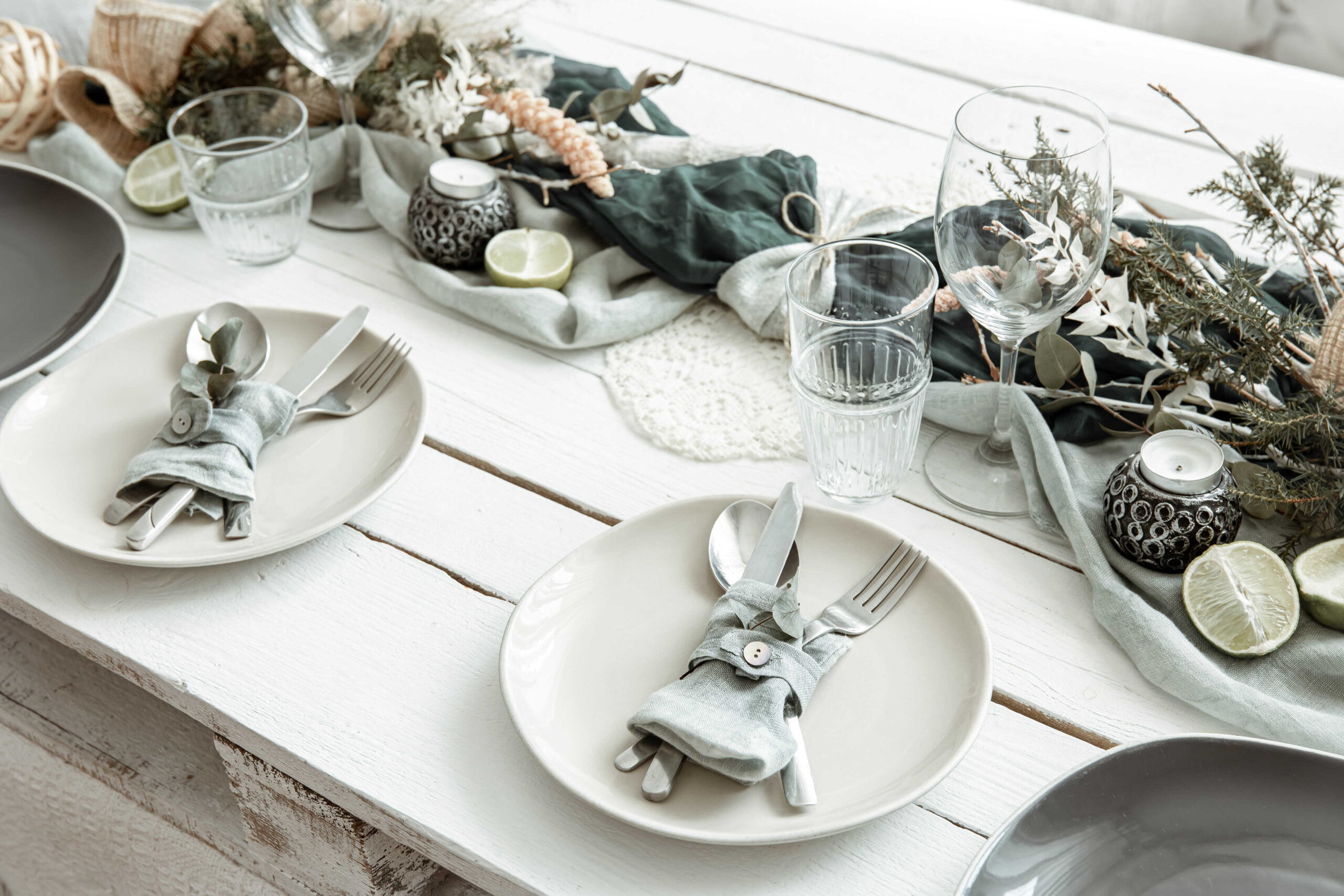 Tischgeschirr im Vintage-Stil- Ideal für Deko Tisch Hochzeit!